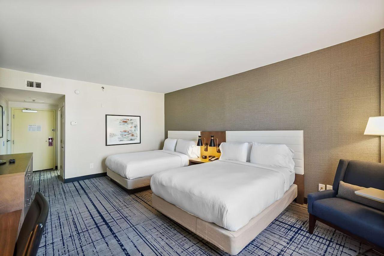 Doubletree By Hilton South Charlotte Tyvola Hotel Luaran gambar